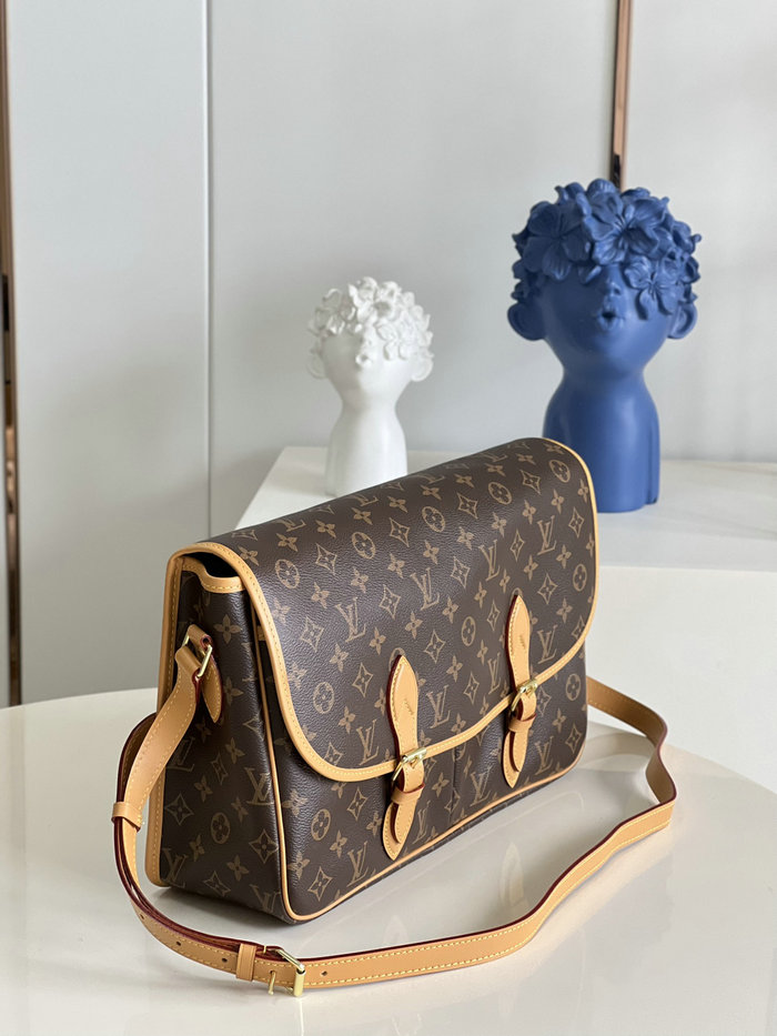 Louis Vuitton Gibeciere GM M51273