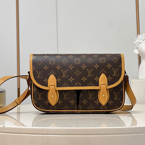 Louis Vuitton Gibeciere MM M42247