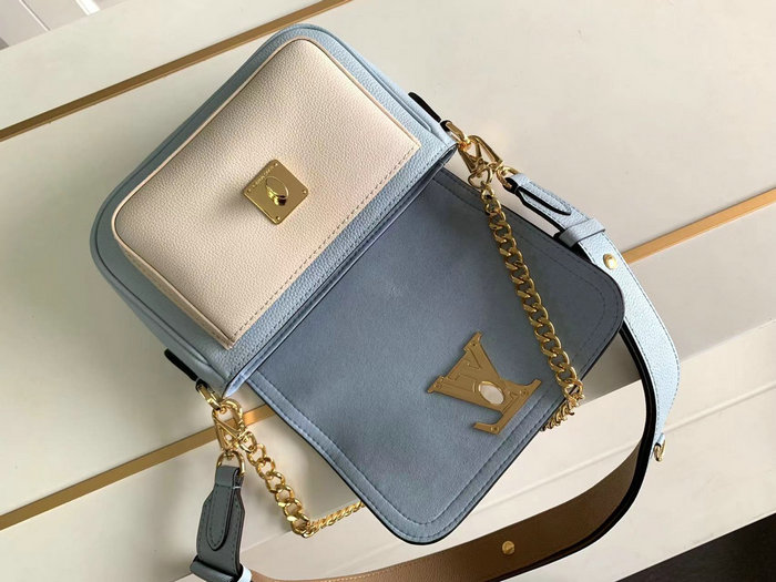 Louis Vuitton Lockme Tender Blue M58557