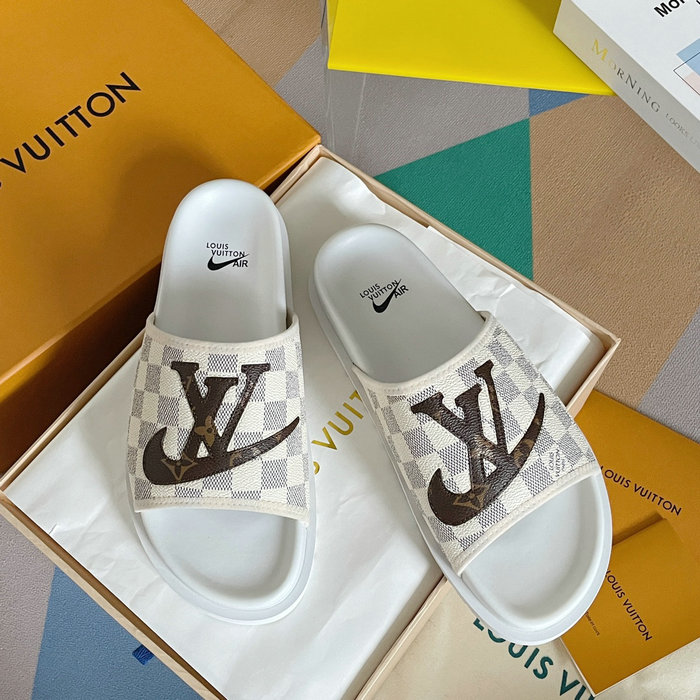 Louis Vuitton Slides SNL042703