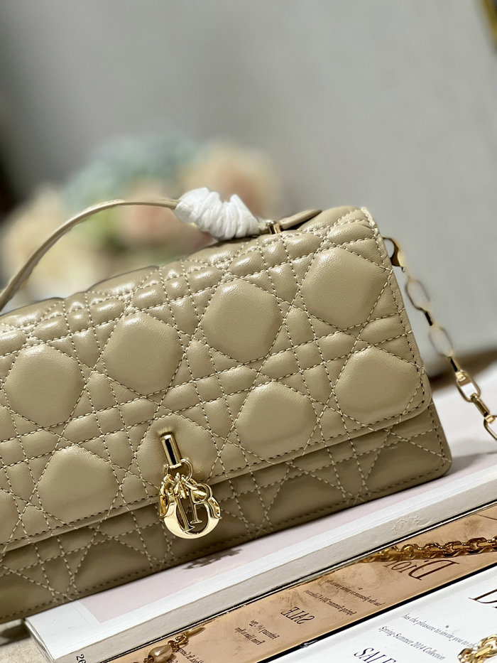 MISS DIOR MINI BAG Beige D0980