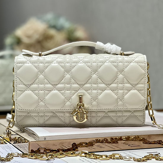 MISS DIOR MINI BAG White D0980