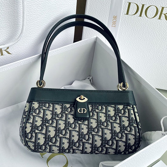 Small Dior Key Bag D6098