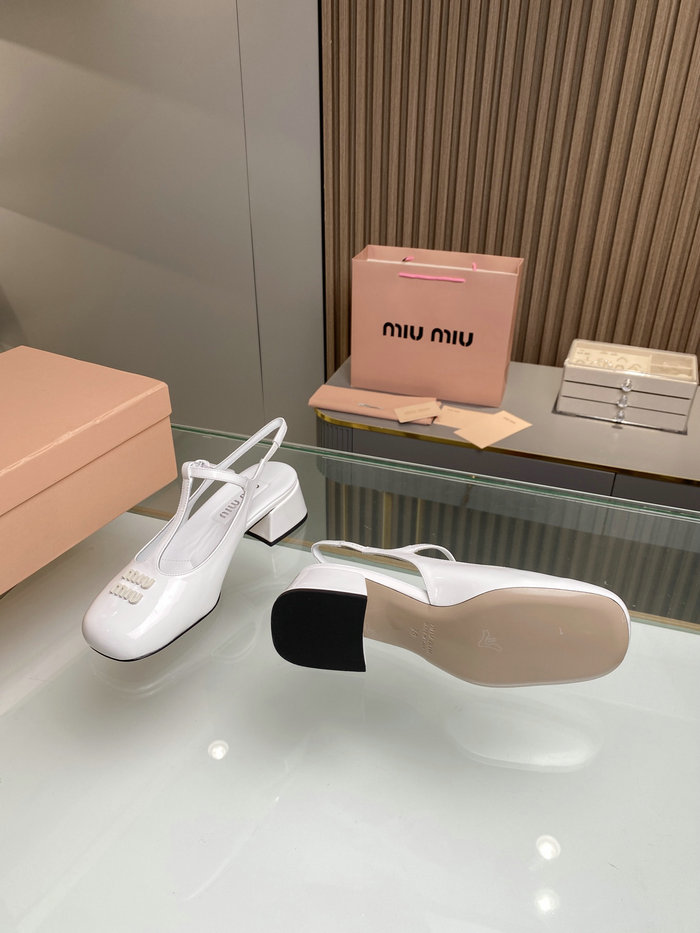 Miu Miu Pumps SNM050503