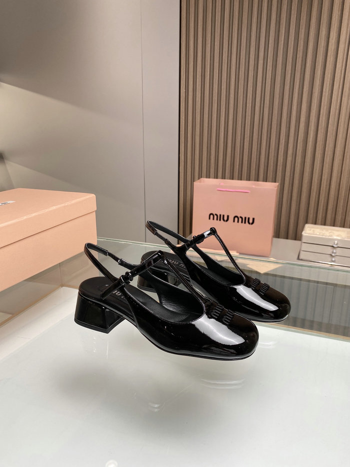 Miu Miu Pumps SNM050504