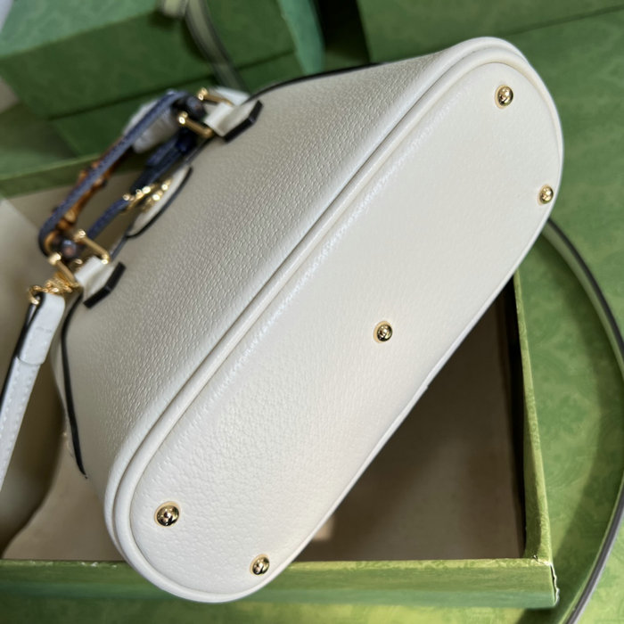 Gucci Diana mini tote bag White 715775