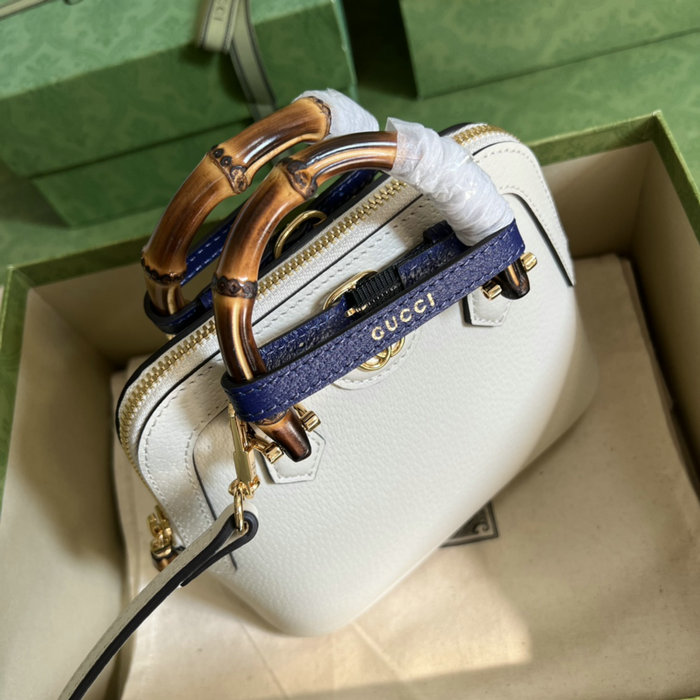 Gucci Diana mini tote bag White 715775