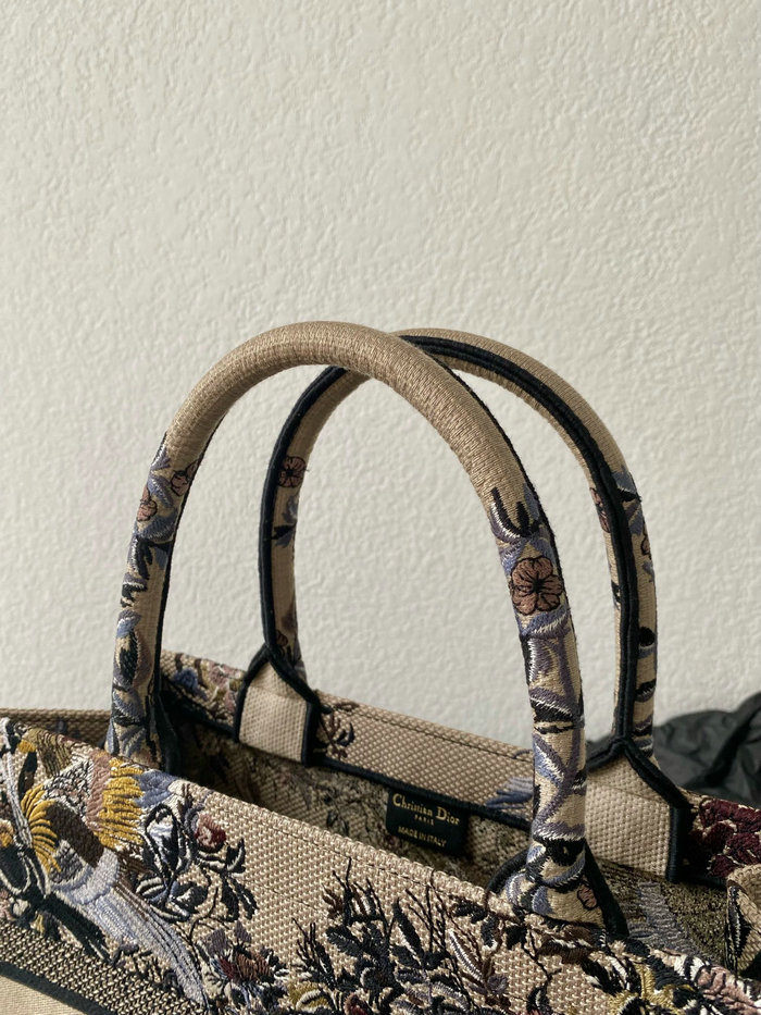 Medium Dior Book Tote M1296D02