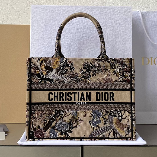 Medium Dior Book Tote M1296D02