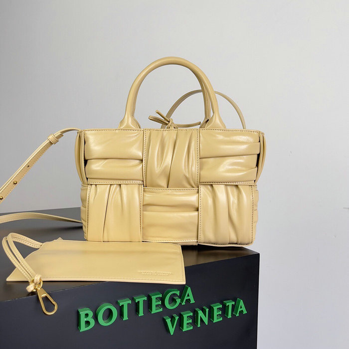 Bottega Veneta Mini Arco Tote Bag Beige B729042