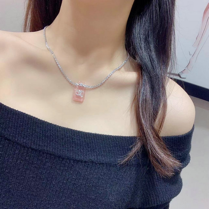 Chanel Necklace CN052301