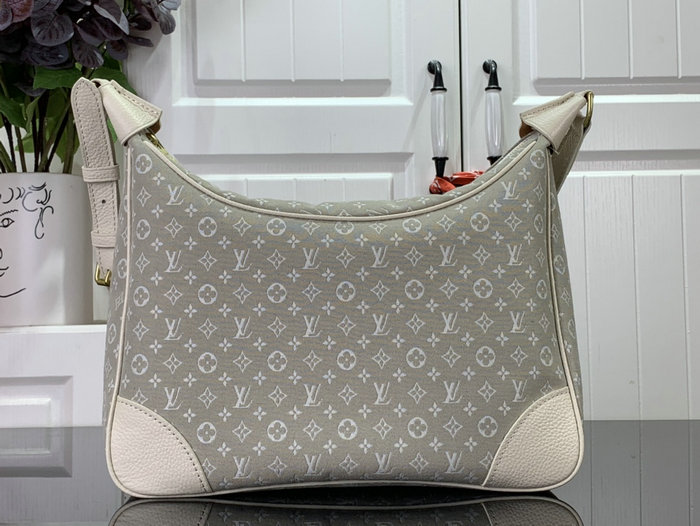 Louis Vuitton Boulogne Shoulder Bag White M95225