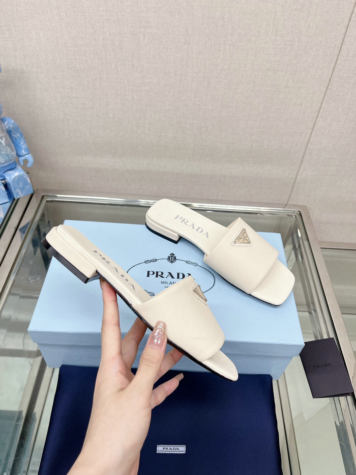 Prada Slippers SND052602