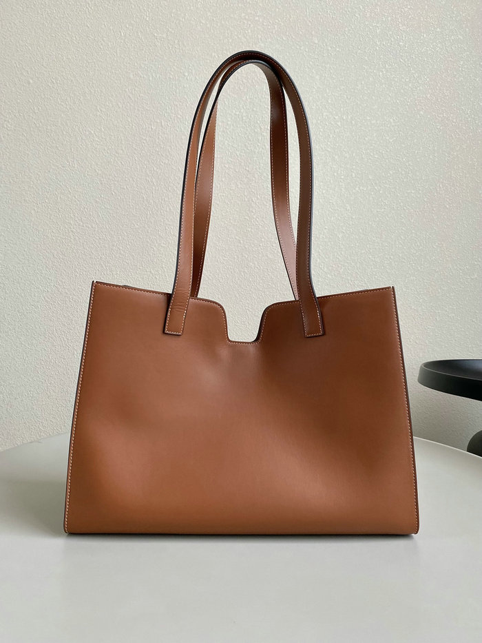 Celine Cabas 16 In Smooth Calfskin Brown C35309