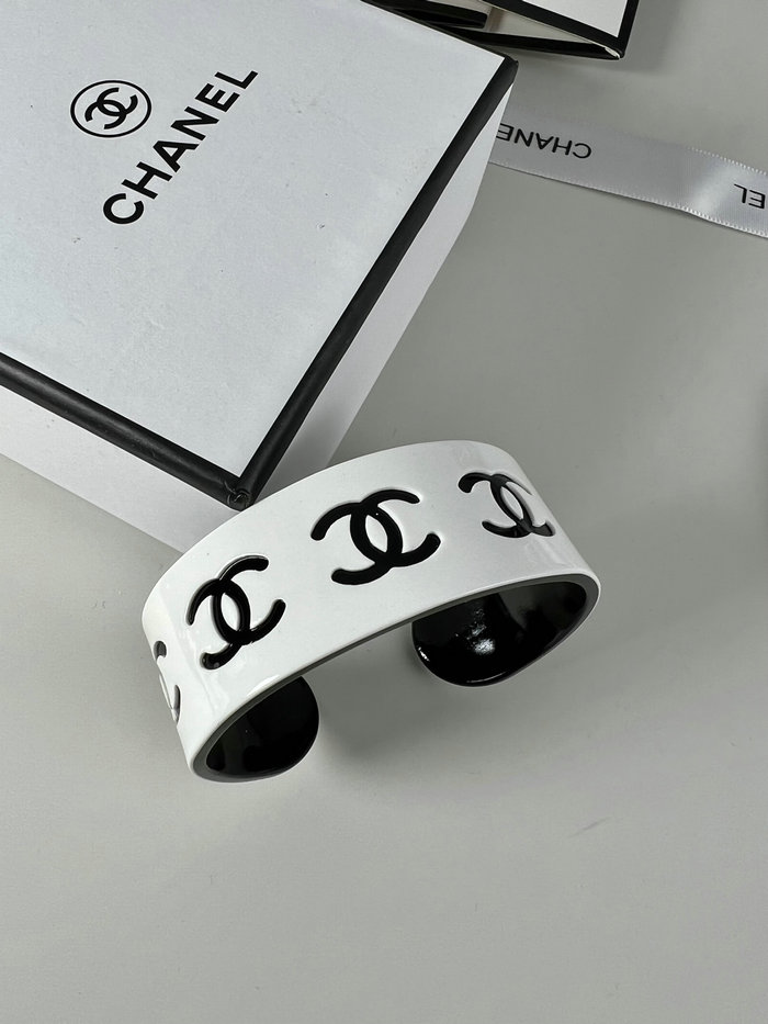 Chanel Bracelet JCB061403