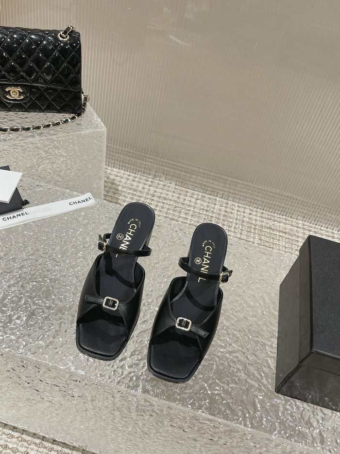 Chanel Mules SNC060401