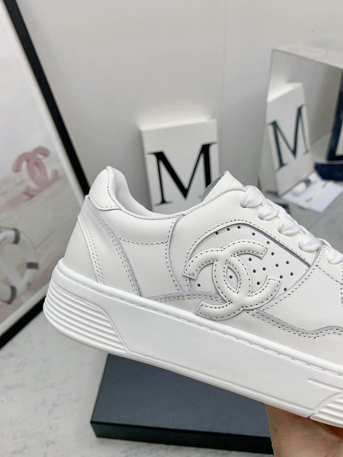 Chanel Sneakers SDC060403