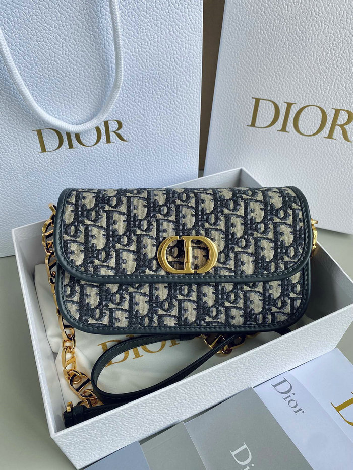 Dior 30 Montaigne Avenue Bag M9260