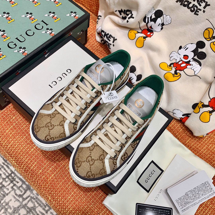 Gucci Sneakers SLG060404