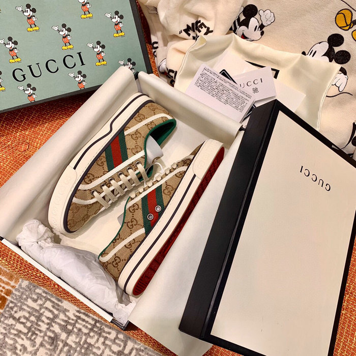 Gucci Sneakers SLG060404