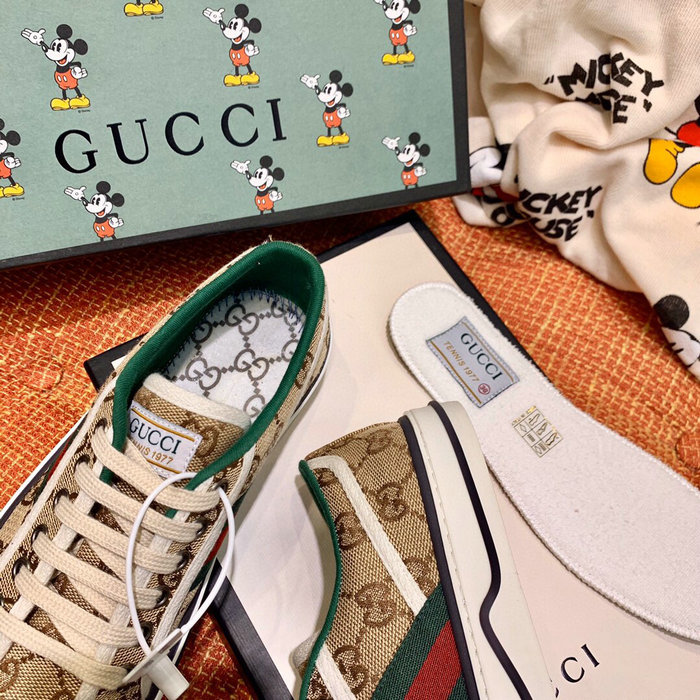 Gucci Sneakers SLG060404