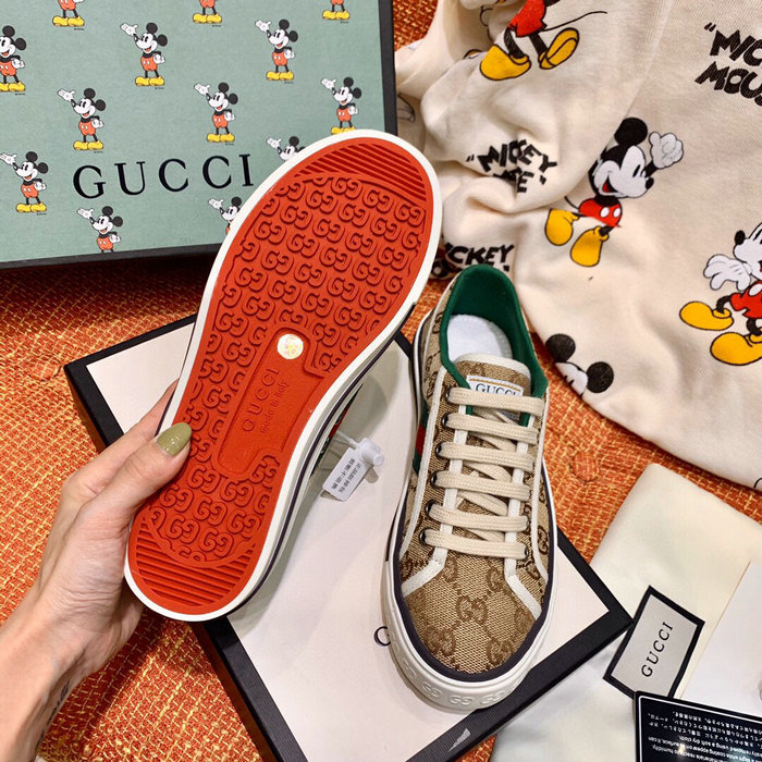 Gucci Sneakers SLG060404