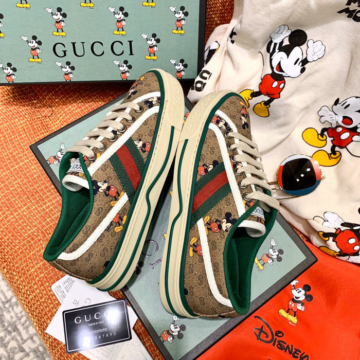 Gucci Sneakers SLG060405