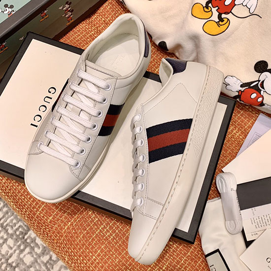 Gucci Sneakers SLG060411