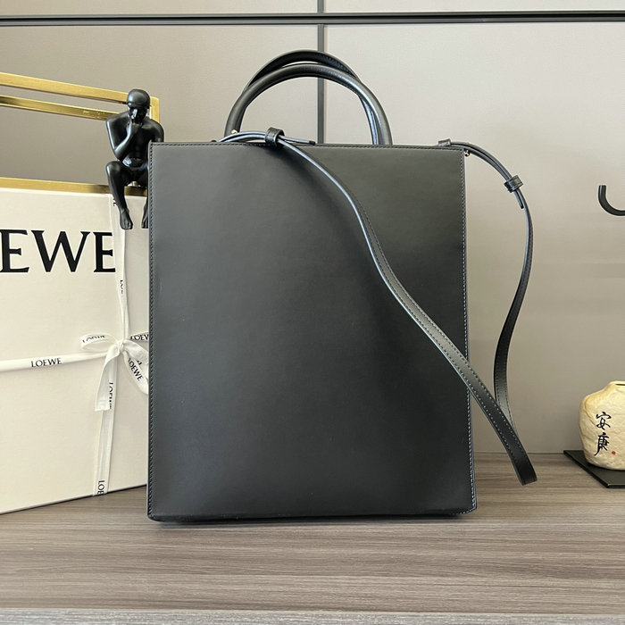 Loewe Standard A4 Leather Tote Black L652303