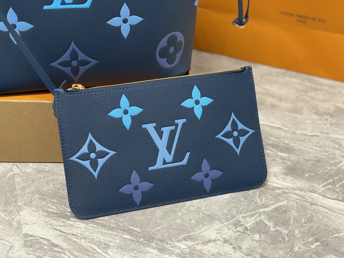 Louis Vuitton Neverfull MM Blue M46514