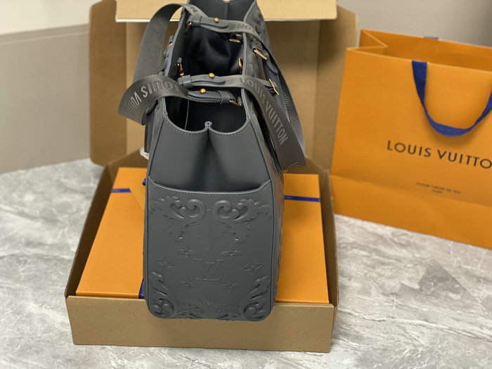 Louis Vuitton Sac Plat Grey M21841