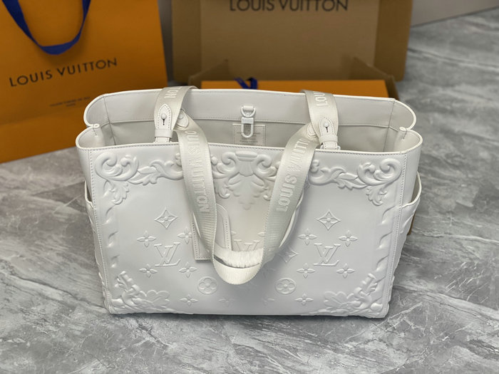 Louis Vuitton Sac Plat White M21841