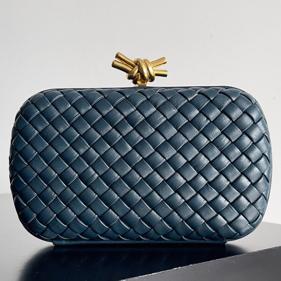 Bottega Veneta Classic Knot Clutch Blue B717622