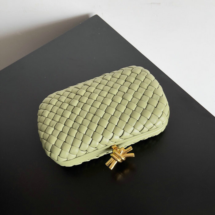 Bottega Veneta Classic Knot Clutch Travertine B717622