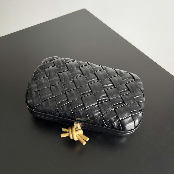 Bottega Veneta Knot Clutch Black B717622