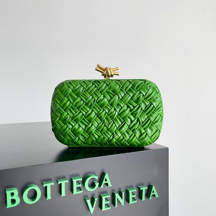 Bottega Veneta Knot Clutch Green B717622