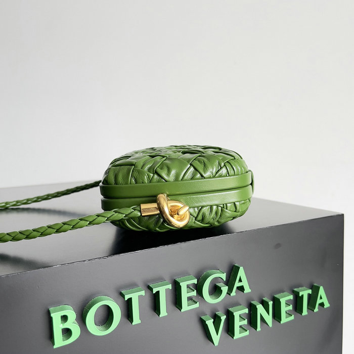 Bottega Veneta Knot On Strap Dark Green B717623