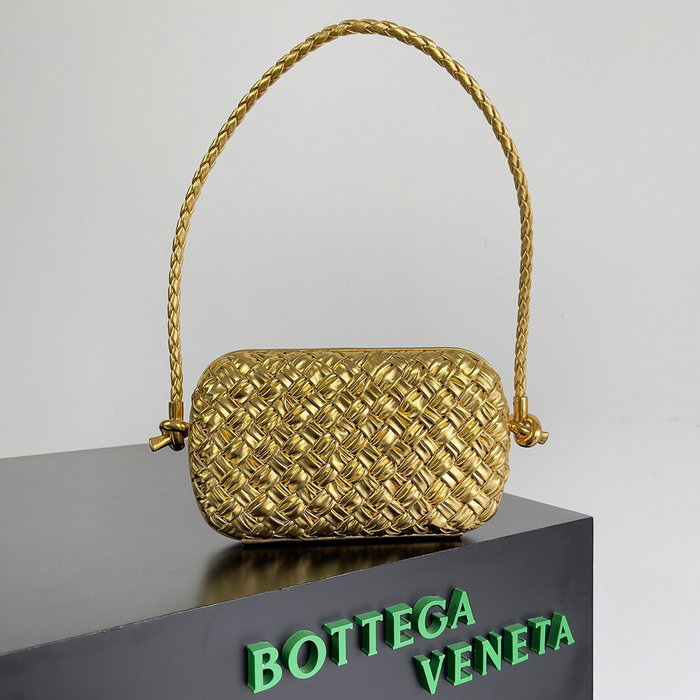 Bottega Veneta Knot On Strap Gold B717623