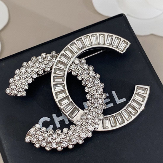 Chanel Brooch JCB062203