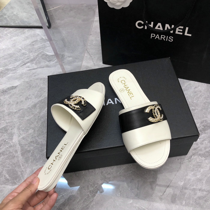 Chanel Slippers SDC062201