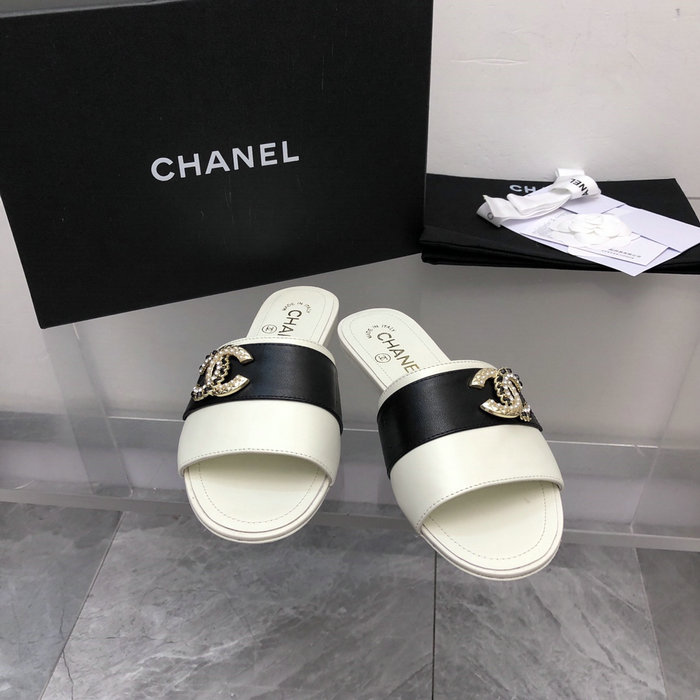 Chanel Slippers SDC062201