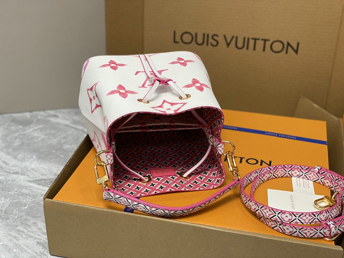 Louis Vuitton Neonoe BB Pink M22986