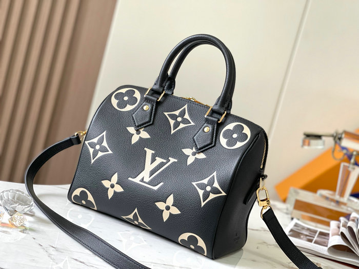 Louis Vuitton Speedy Bandouliere 25 Bag Black M58947