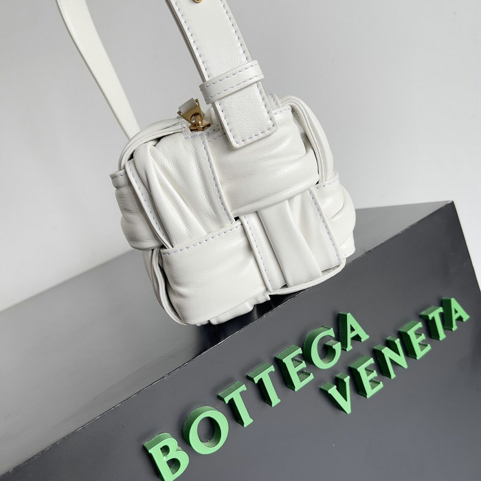 Bottega Veneta Calfskin Hobo Bag White B736233