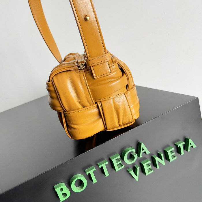 Bottega Veneta Calfskin Hobo Bag Yellow B736233