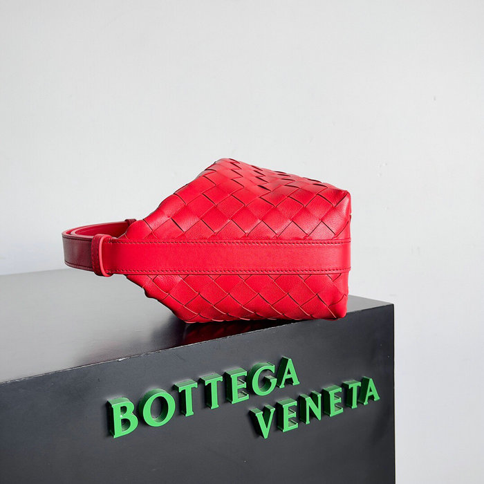 Bottega Veneta Intreccio Leather Toiletry Bag Red B754443