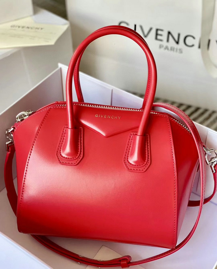 Givenchy Antigona small leather bag Red G9981