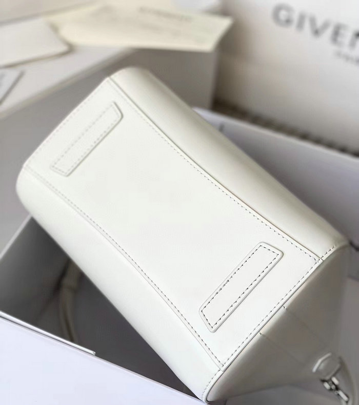 Givenchy Antigona small leather bag White G9981