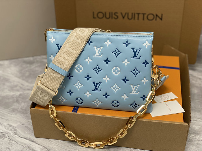 Louis Vuitton Coussin PM M22953