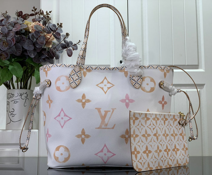 Louis Vuitton Neverfull MM Beige M22978